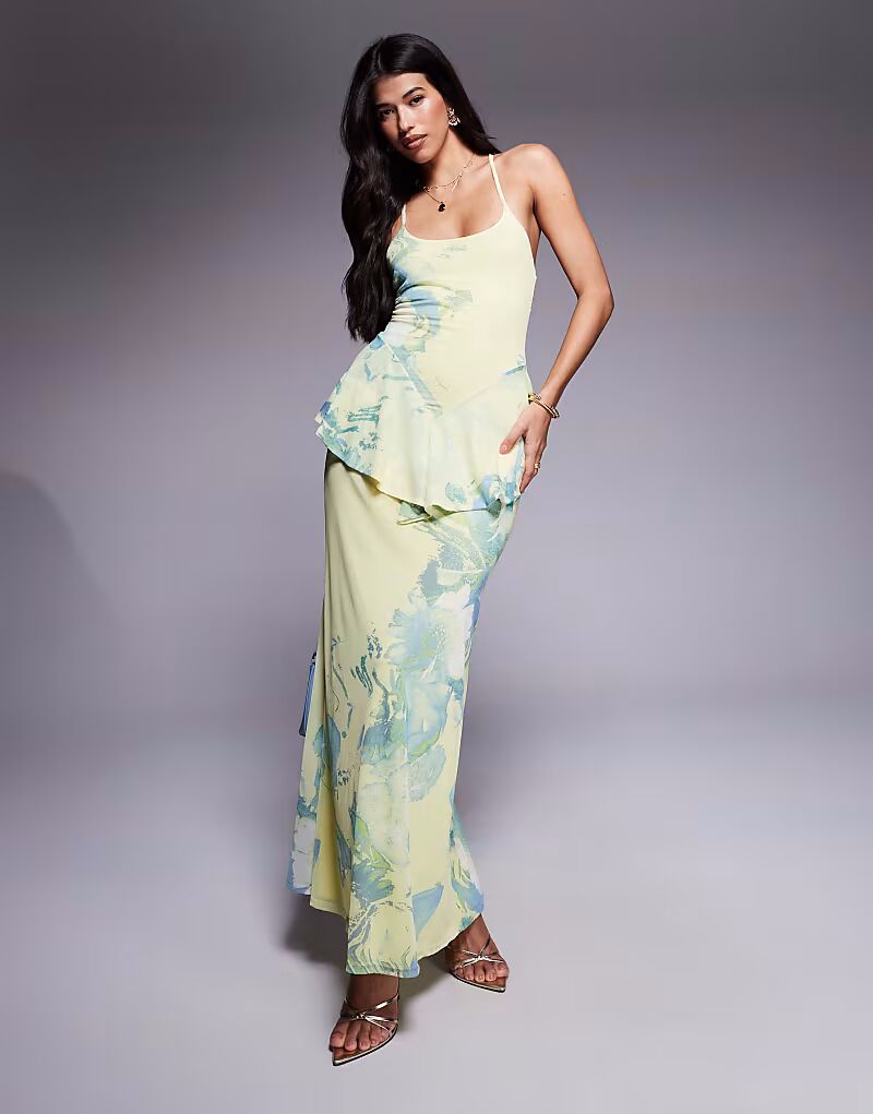 Платье макси из сетки с баской и цветочным принтом Asos Design
Платье макси из сетки с баской и цветочным принтом Asos Design