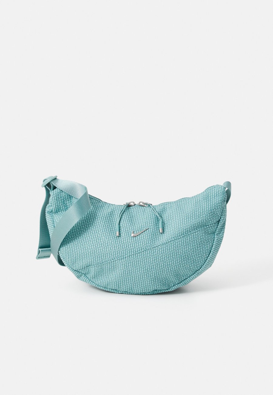 Сумка кросс-боди Nike Sportswear AURA, Cannon/Blue-Grey
Сумка кросс-боди Nike Sportswear AURA, Cannon/Blue-Grey