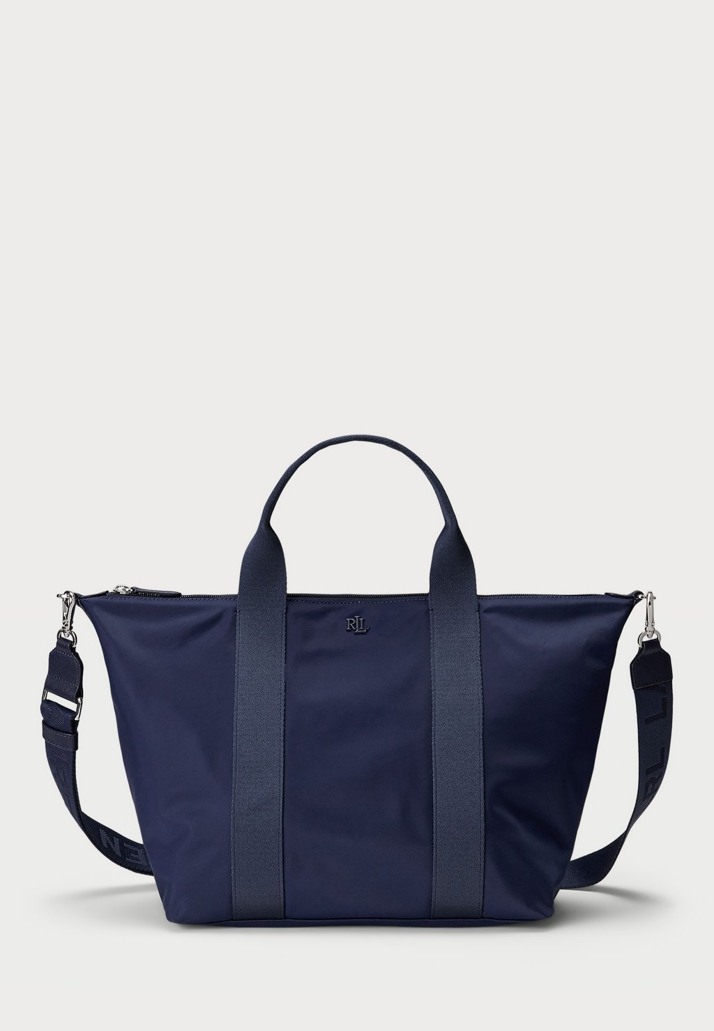 Сумка-тоут NYLON EXTRA LARGE STEVIE ZIP TOTE BAG Lauren Ralph Lauren, темно-синий
Сумка-тоут NYLON EXTRA LARGE STEVIE ZIP TOTE BAG Lauren Ralph Lauren, темно-синий