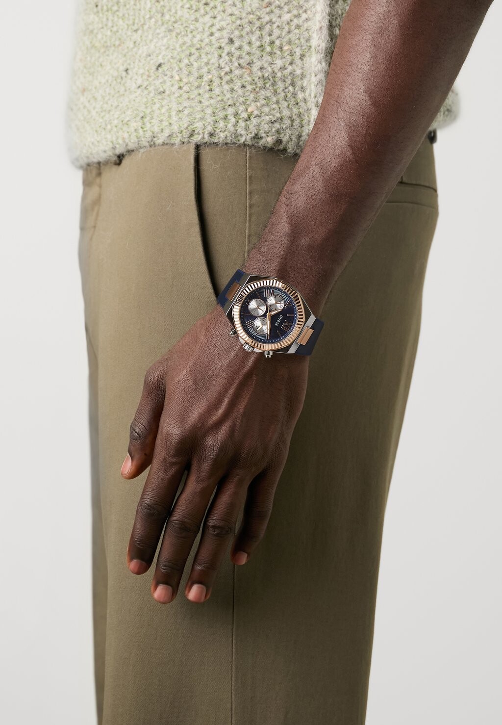 Часы с хронографом EQUITY Guess, синий
Часы с хронографом EQUITY Guess, синий