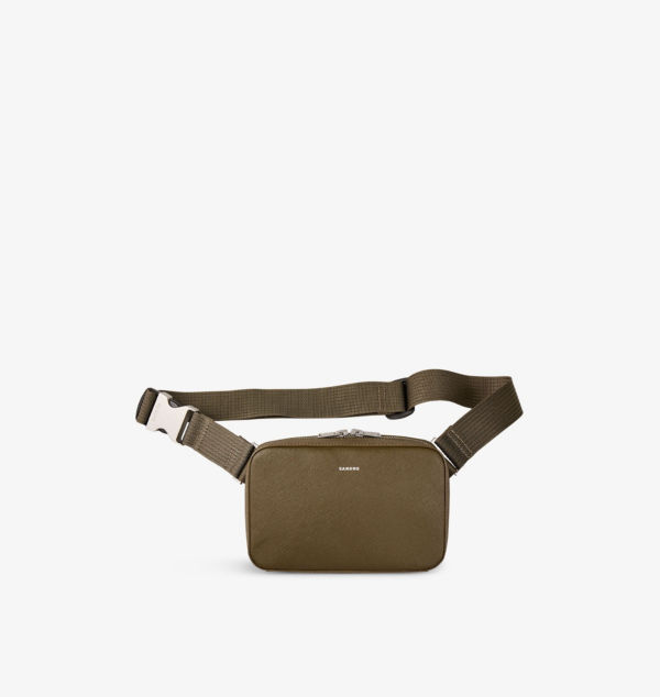 Маленькая сумка из переработанной кожи с тиснением логотипа Sandro, цвет verts
Маленькая сумка из переработанной кожи с тиснением логотипа Sandro, цвет verts