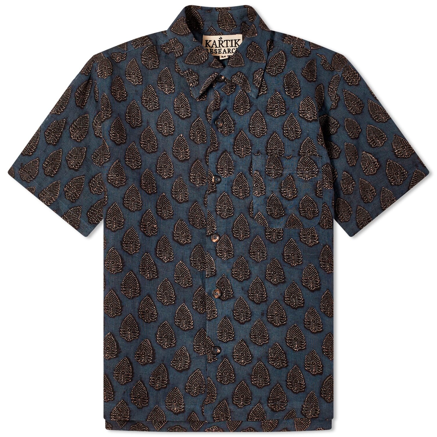 Рубашка с коротким рукавом Kartik Research Hand Block Printed Vacation Shirt, цвет Navy & Black
Рубашка с коротким рукавом Kartik Research Hand Block Printed Vacation Shirt, цвет Navy & Black