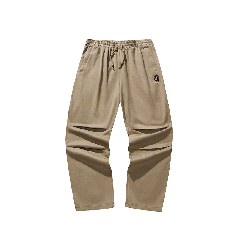 Брюки Casual Unisex из баскетбольной коллекции ANTA, wood хаки
Брюки Casual Unisex из баскетбольной коллекции ANTA, wood хаки