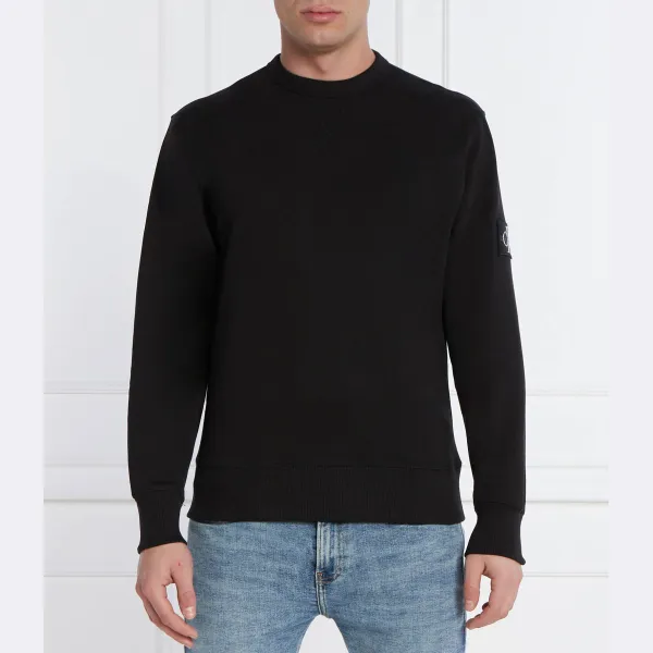 Толстовка обычного кроя со значком Calvin Klein, черный
Толстовка обычного кроя со значком Calvin Klein, черный