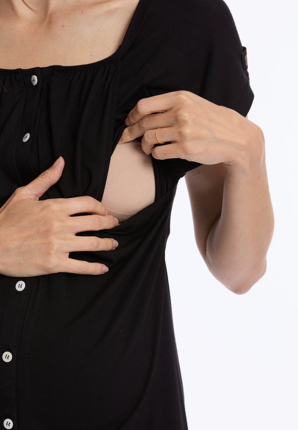 Ночная рубашка MATERNITY AND NURSING LOUNA Cache Coeur, черный
Ночная рубашка MATERNITY AND NURSING LOUNA Cache Coeur, черный