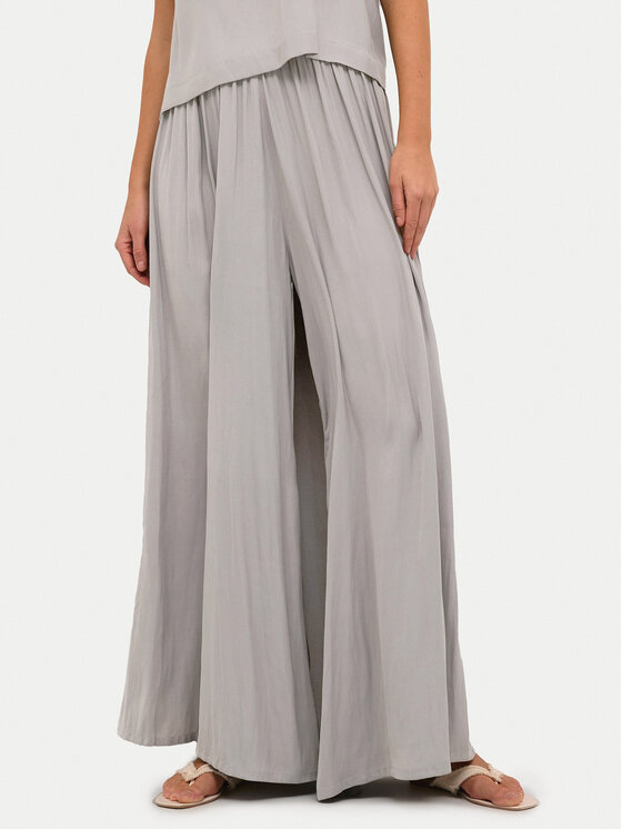 Брюки палаццо relaxed fit Allie 10508761 Kaffe, серый
Брюки палаццо relaxed fit Allie 10508761 Kaffe, серый