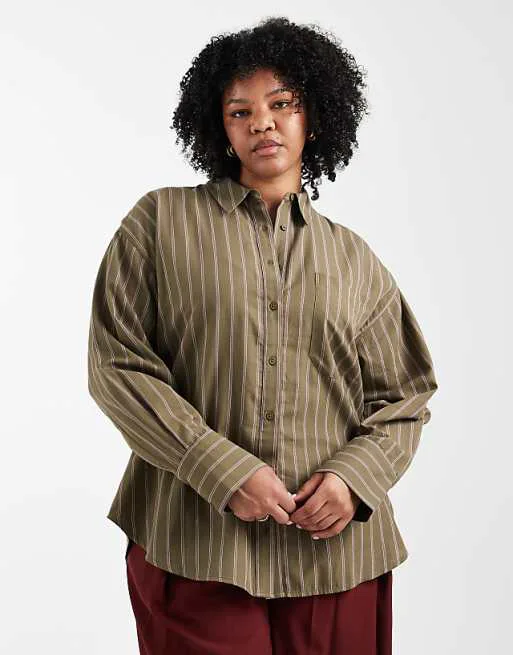 Зеленая рубашка оверсайз ASOS DESIGN Curve
Зеленая рубашка оверсайз ASOS DESIGN Curve