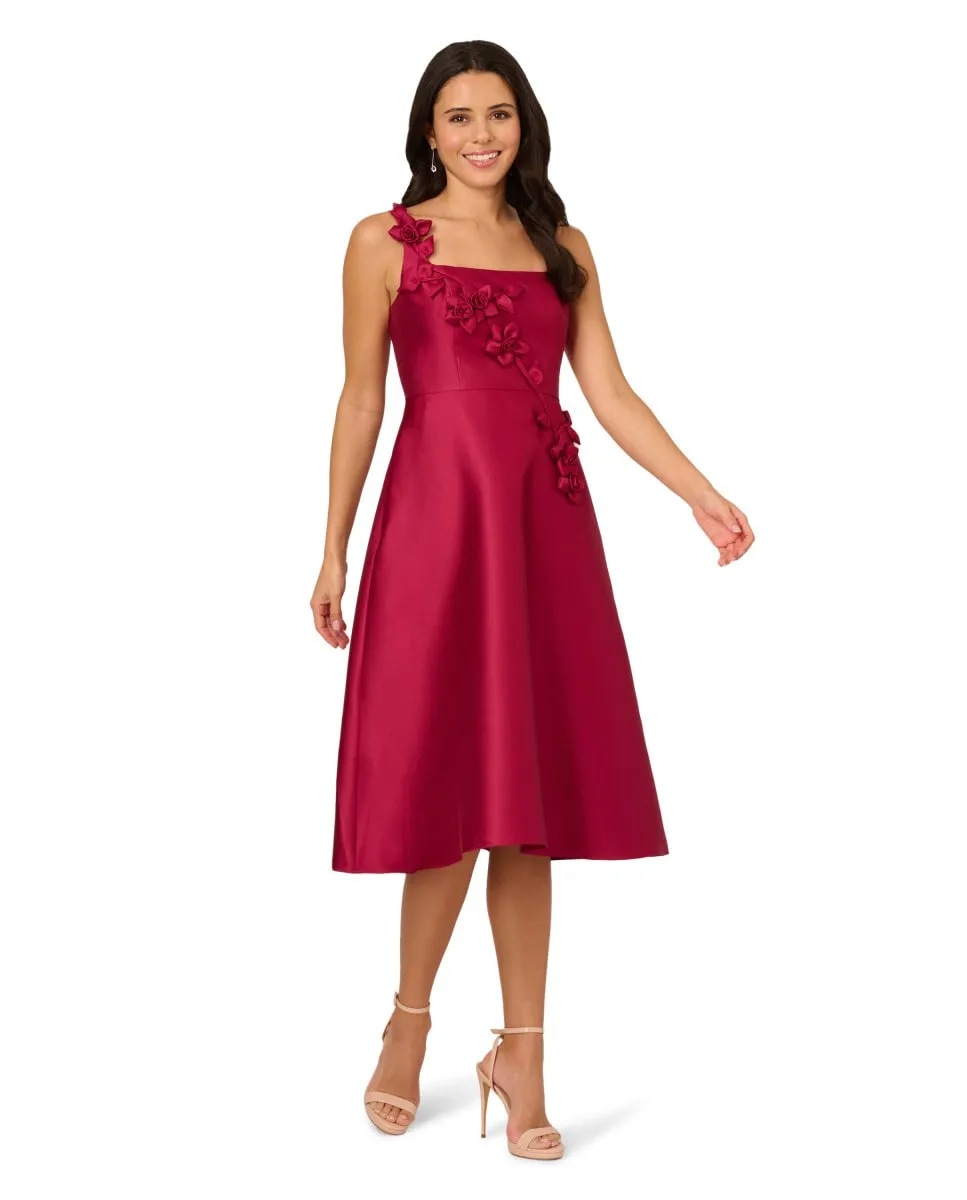 Платье из тафты с цветочными лямками Adrianna Papell, красный
Платье из тафты с цветочными лямками Adrianna Papell, красный