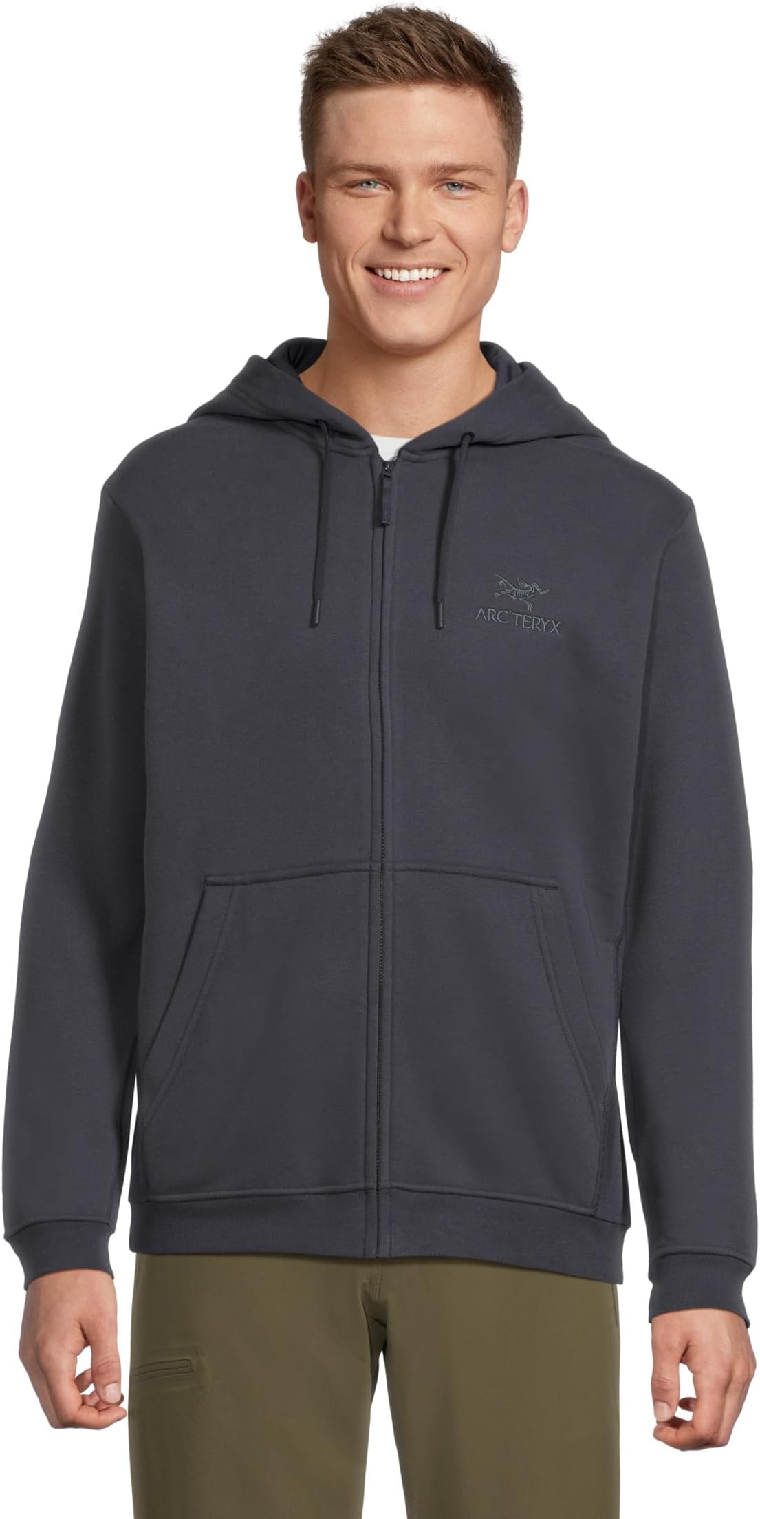 Мужская флисовая толстовка с капюшоном и молнией Emblem Arc'teryx, Black Sapphire
Мужская флисовая толстовка с капюшоном и молнией Emblem Arc'teryx, Black Sapphire