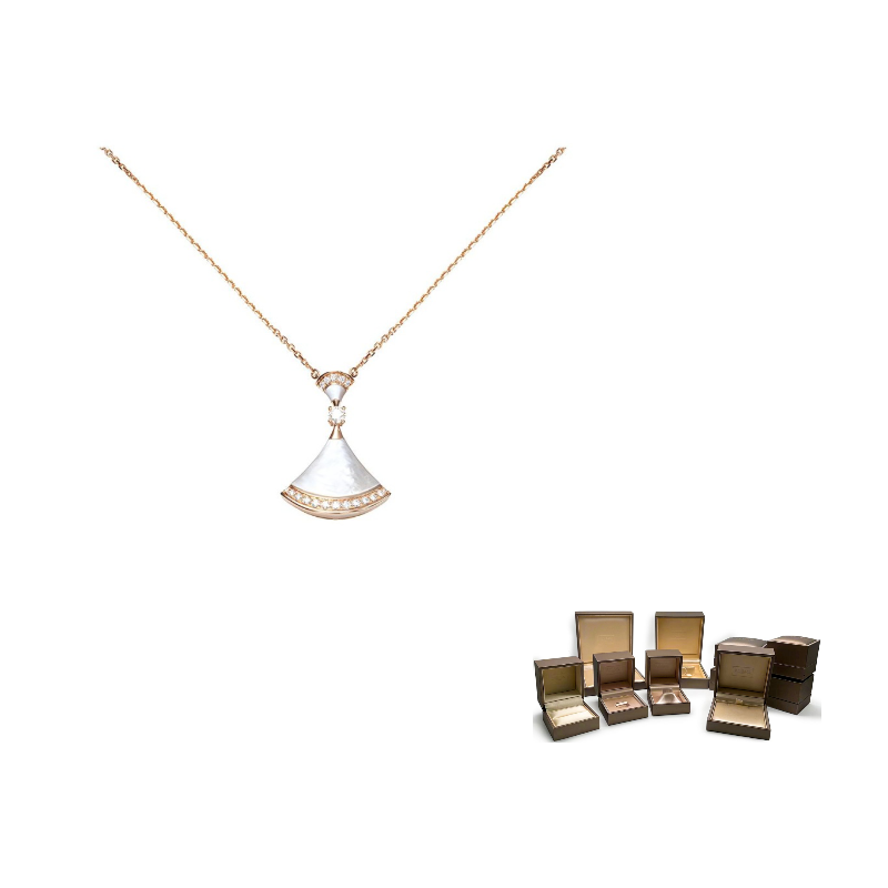 BVLGARI Колье Divas' Dream из розового золота 18 карат унисекс
BVLGARI Колье Divas' Dream из розового золота 18 карат унисекс