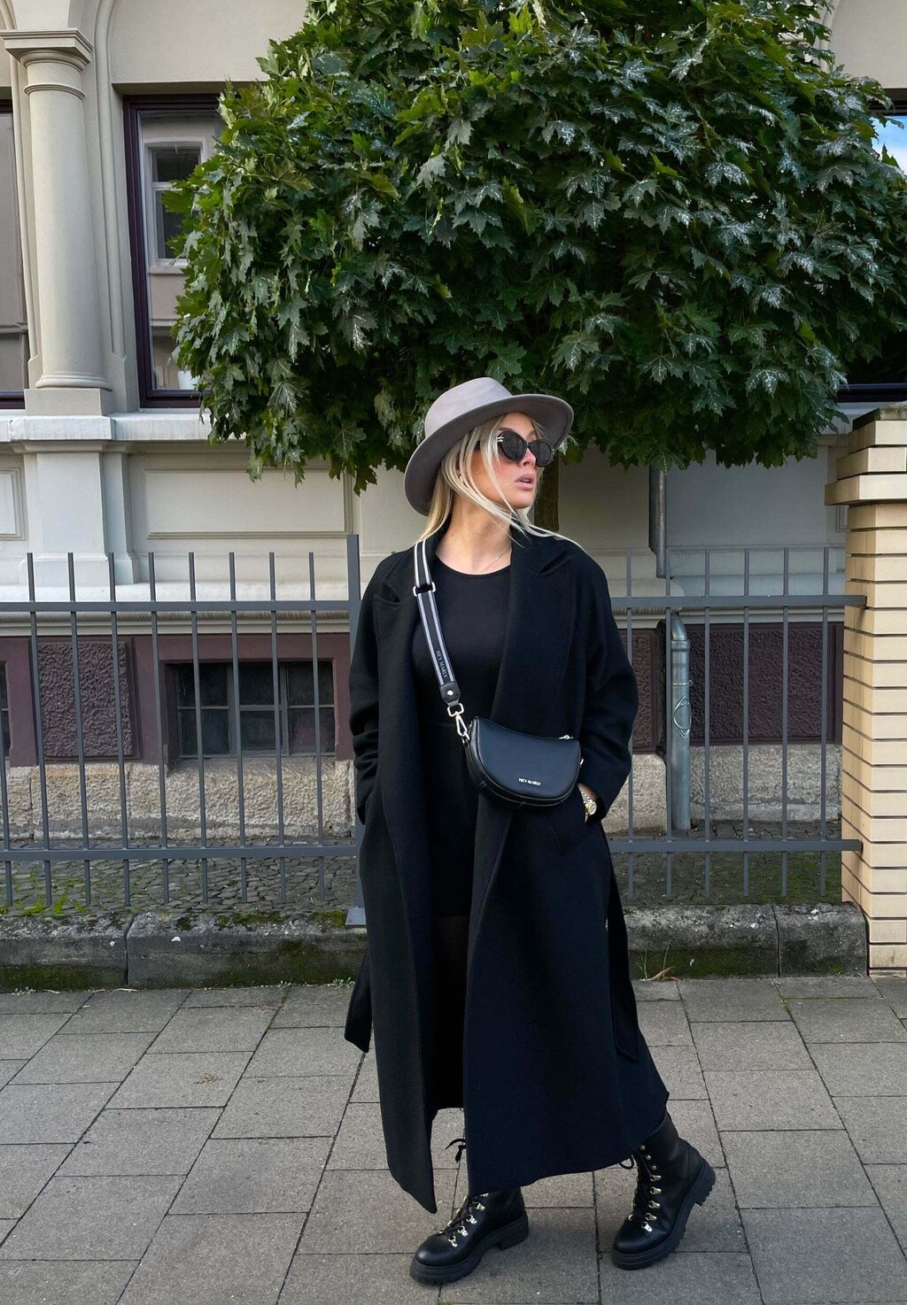 Сумка через плечо CHEST BAG SPORTY SISTER Hey Marly, черный
Сумка через плечо CHEST BAG SPORTY SISTER Hey Marly, черный