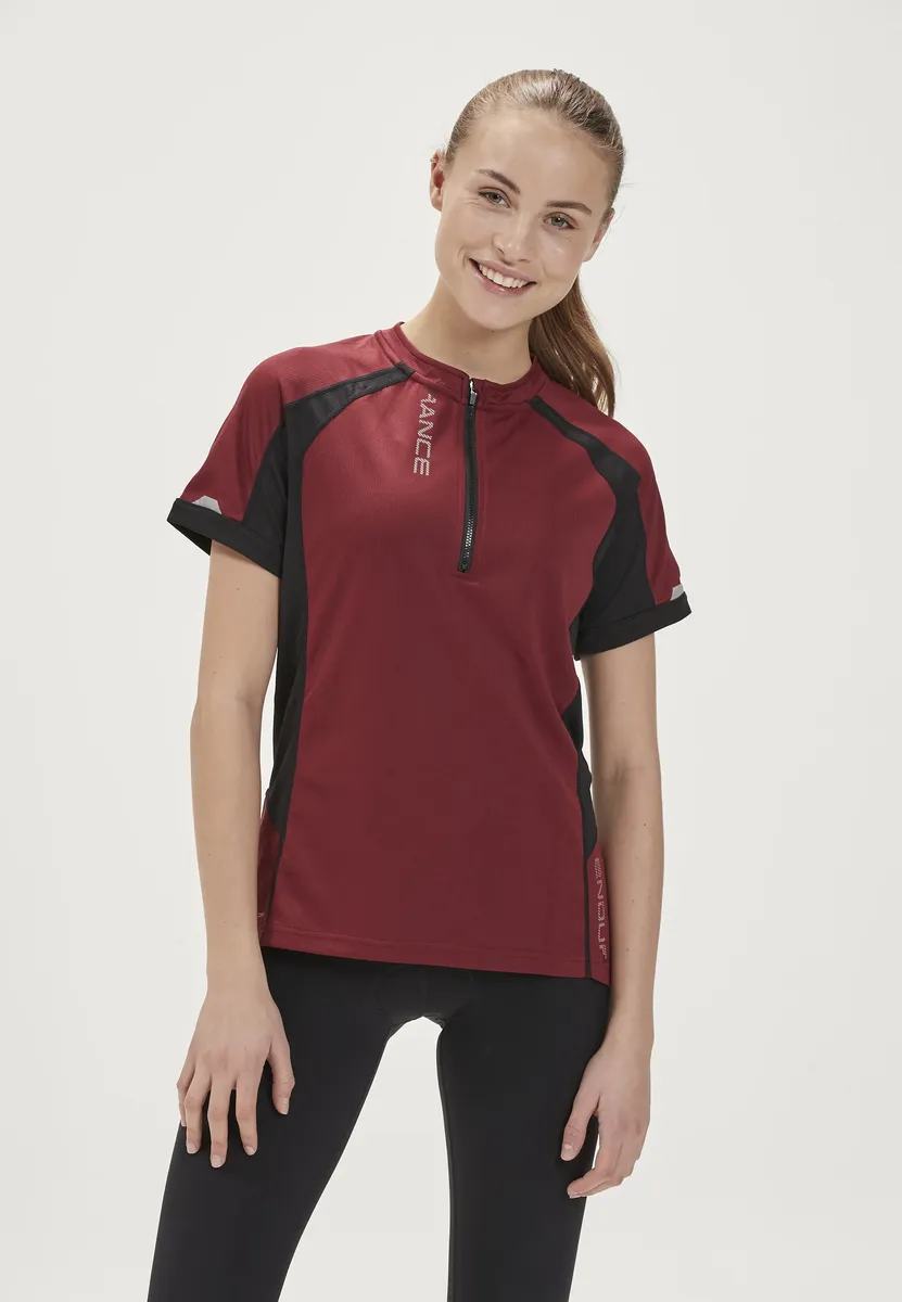 Велосипедная майка ENDURANCE "JAVA W Bike S/S Tee" со светоотражающими деталями, красный
Велосипедная майка ENDURANCE "JAVA W Bike S/S Tee" со светоотражающими деталями, красный