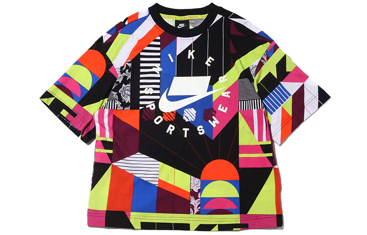 Футболка женская Nike
Футболка женская Nike