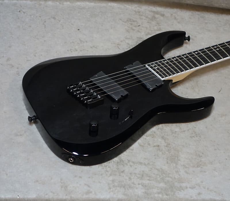 Электрогитара In Stock! 2023 Jackson Pro Plus Series DK Modern MS HT6 guitar in Gloss Black
Электрогитара In Stock! 2023 Jackson Pro Plus Series DK Modern MS HT6 guitar in Gloss Black