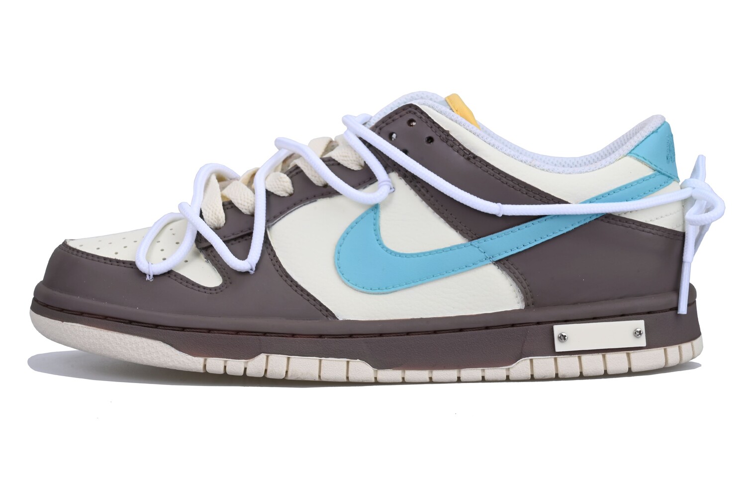 Кроссовки Nike Dunk Skateboarding Shoes Women's Low-top Blue/Brown, коричневый
Кроссовки Nike Dunk Skateboarding Shoes Women's Low-top Blue/Brown, коричневый