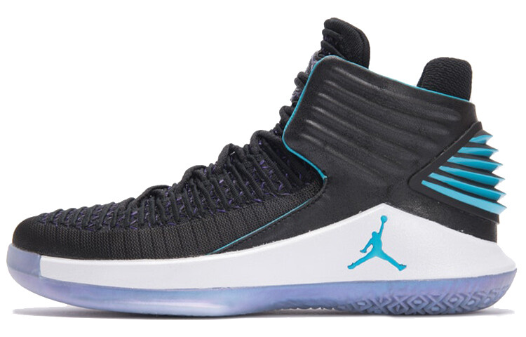 Мужские баскетбольные кроссовки Jordan Air Jordan 32
Мужские баскетбольные кроссовки Jordan Air Jordan 32