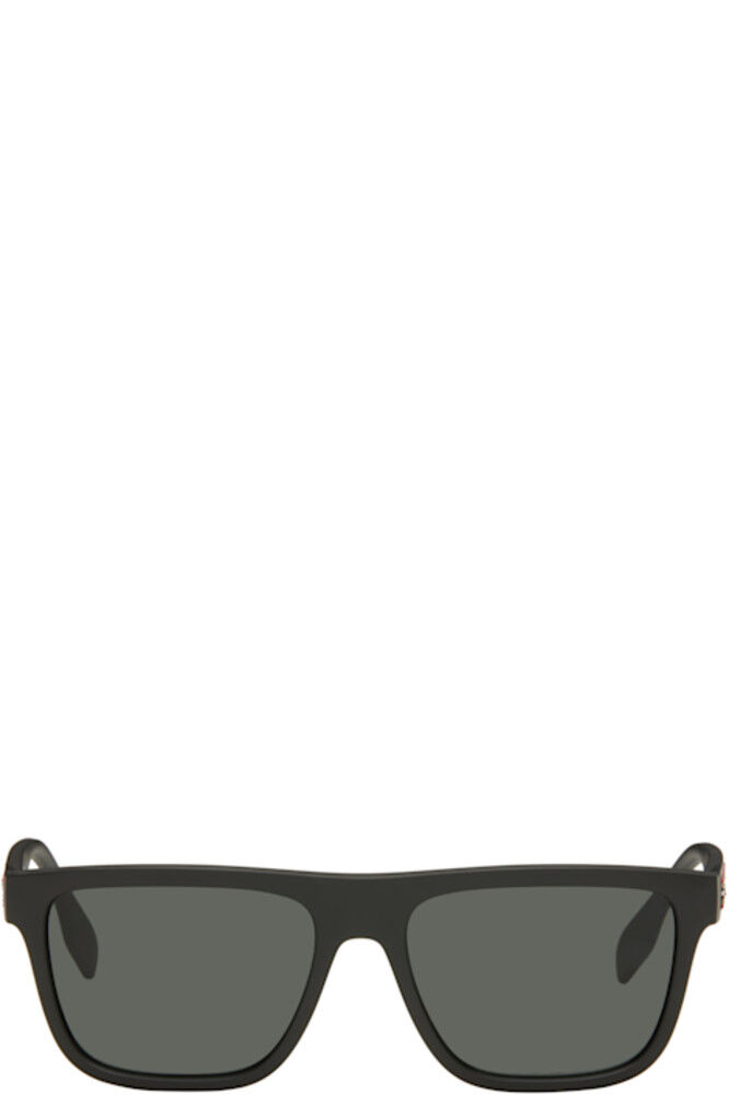 Солнцезащитные очки в квадратной оправе с черным логотипом Burberry
Солнцезащитные очки в квадратной оправе с черным логотипом Burberry