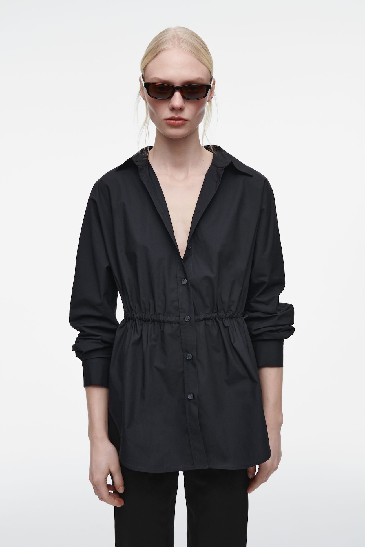 Рубашка с регулируемой талией COS, темно-синий
Рубашка с регулируемой талией COS, темно-синий