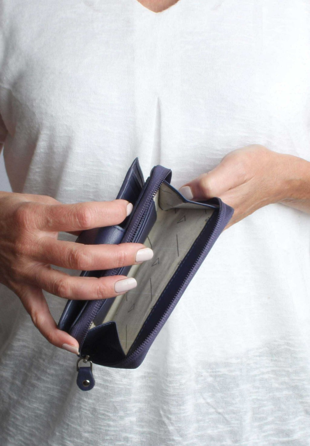 Кошелек MASIN 1-A MONO Vargu, фиолетовый
Кошелек MASIN 1-A MONO Vargu, фиолетовый