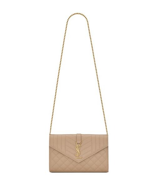 Стеганый кожаный кошелек Cassandre с цепочкой Saint Laurent, цвет Tan/Beige
Стеганый кожаный кошелек Cassandre с цепочкой Saint Laurent, цвет Tan/Beige