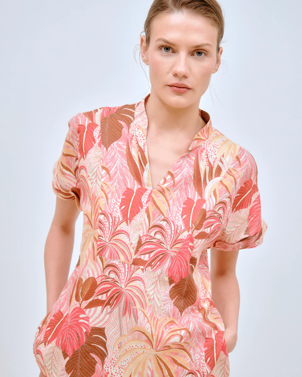 Женская рубашка с пекарским воротником и коротким рукавом Lasserre, оранжевый
Женская рубашка с пекарским воротником и коротким рукавом Lasserre, оранжевый