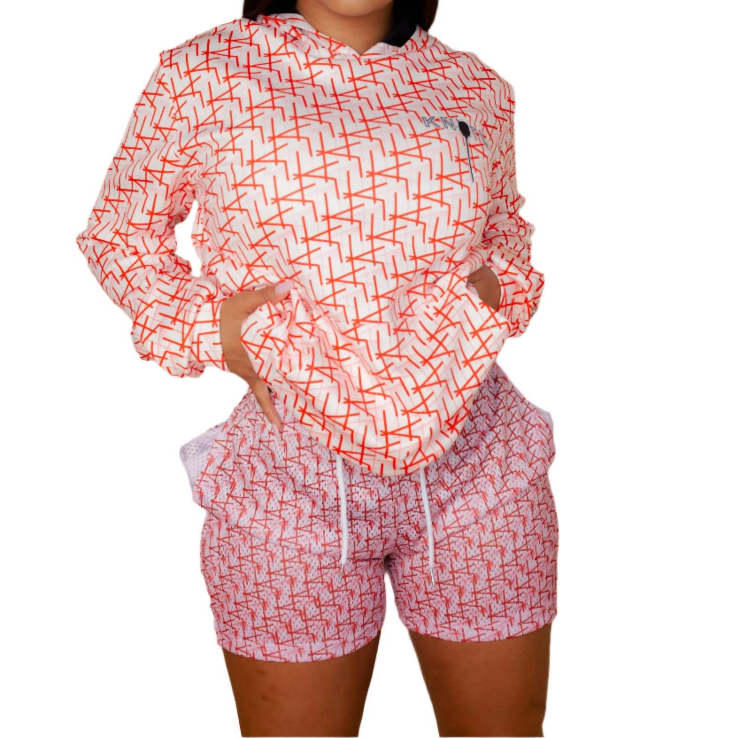 Красные шорты с принтом KnotWTR
Красные шорты с принтом KnotWTR