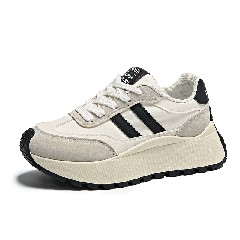 Низкие повседневные кроссовки женские BINGO DUCK, белый/черный
Низкие повседневные кроссовки женские BINGO DUCK, белый/черный