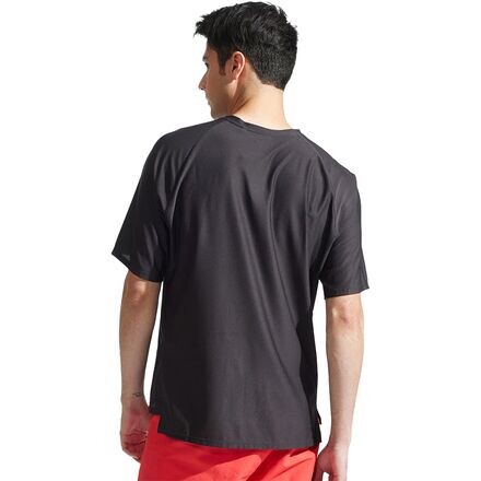 Джерси с короткими рукавами Elevate мужские PEARL iZUMi, цвет Phantom 
Джерси с короткими рукавами Elevate мужские PEARL iZUMi, цвет Phantom