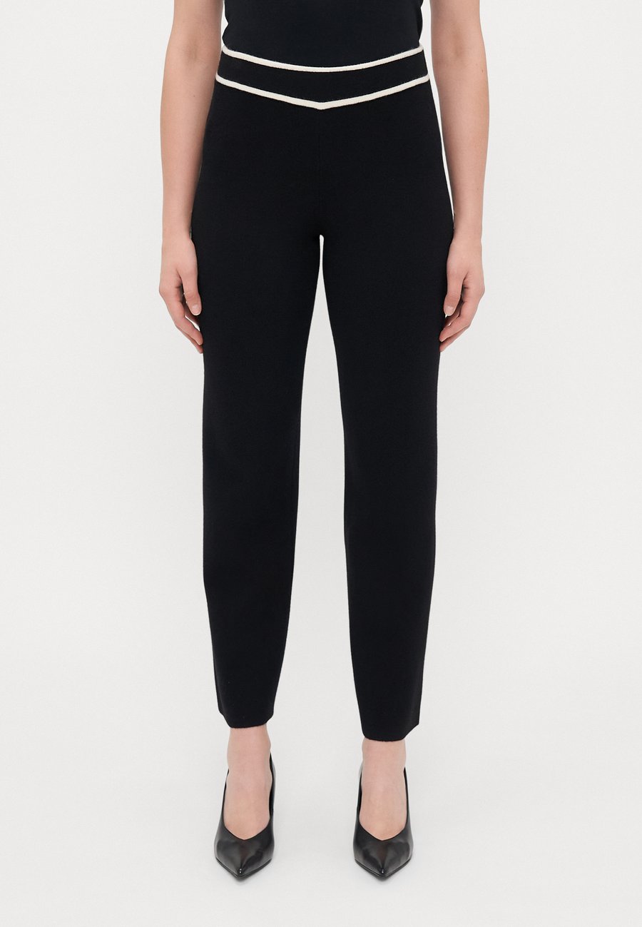 Брюки Vero Moda Tall VMGOLD CONTRAST , Black/Birch/Black
Брюки Vero Moda Tall VMGOLD CONTRAST , Black/Birch/Black