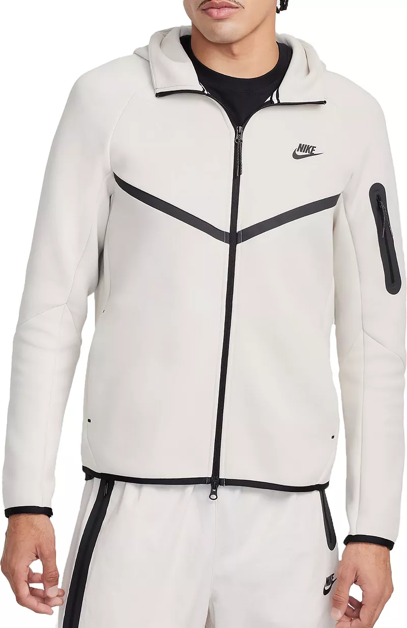 Мужская худи из технического флиса с молнией во всю длину Nike Windrunner, цвет Lt Orewood Brn
Мужская худи из технического флиса с молнией во всю длину Nike Windrunner, цвет Lt Orewood Brn