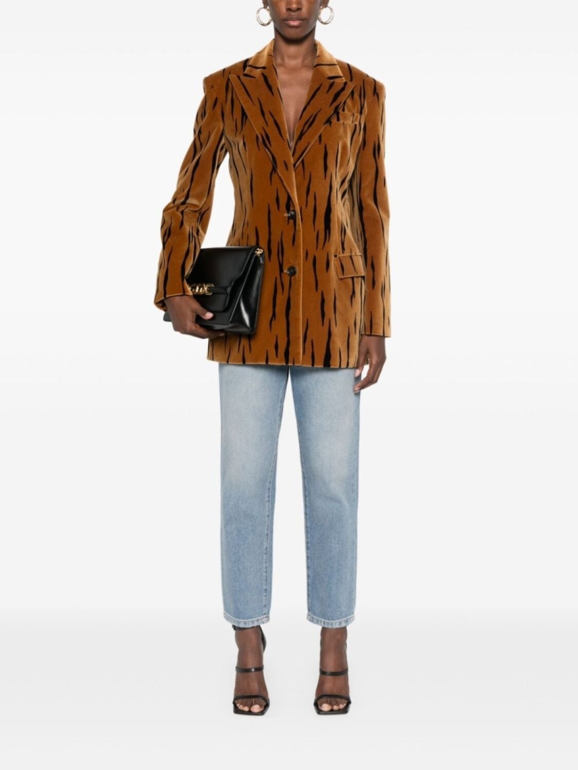 Dolce & Gabbana джинсы с нашивкой-логотипом, синий
Dolce & Gabbana джинсы с нашивкой-логотипом, синий