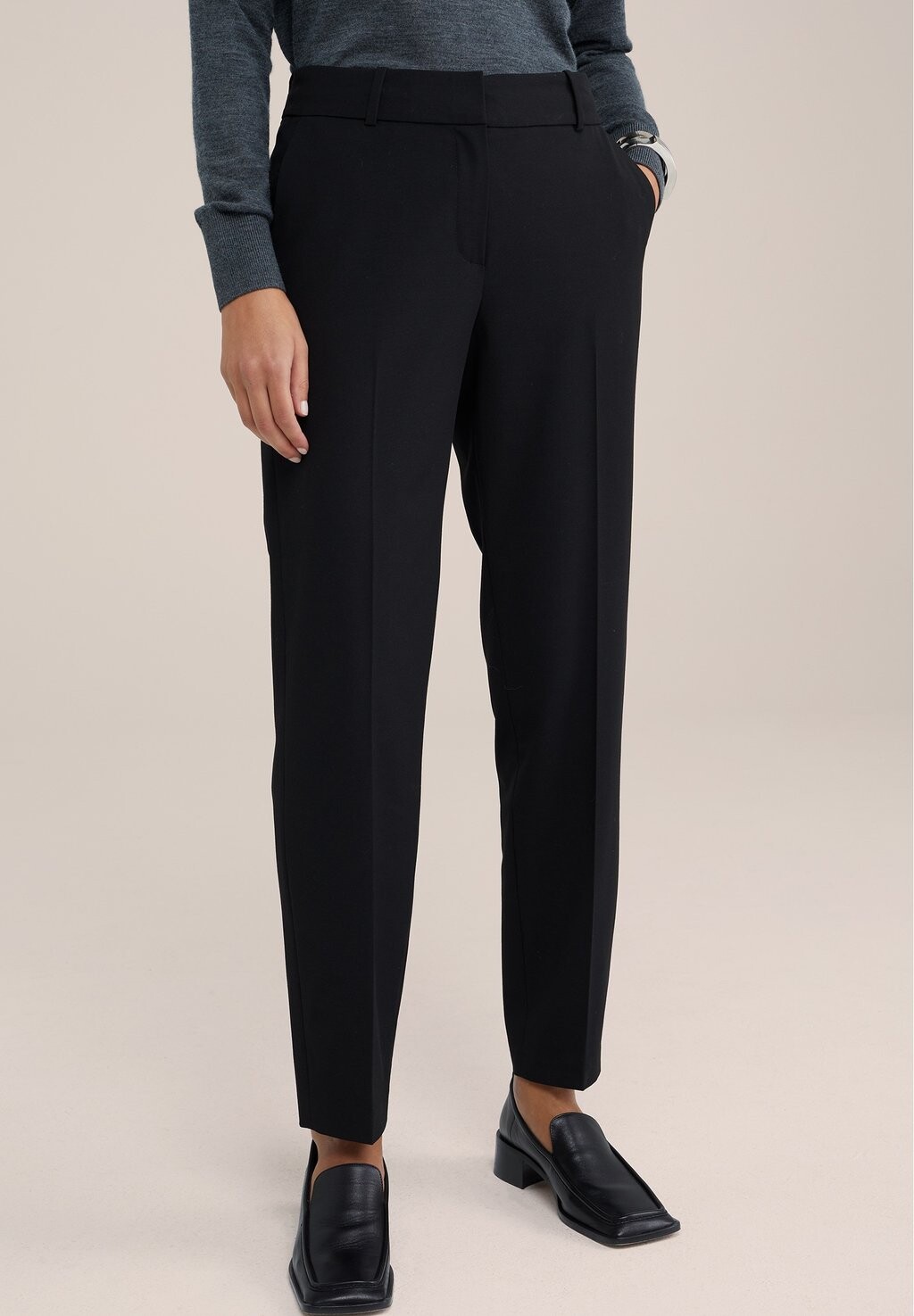 Чиносы WE STUDIO WE Fashion, цвет black
Чиносы WE STUDIO WE Fashion, цвет black