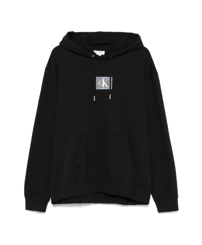 Черная толстовка с капюшоном и карманом Calvin Klein, черный
Черная толстовка с капюшоном и карманом Calvin Klein, черный