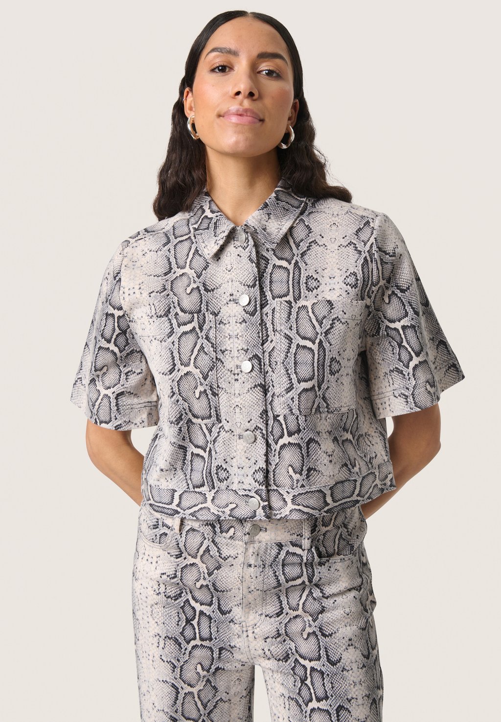 Поло Soaked in Luxury, серый
Поло Soaked in Luxury, серый