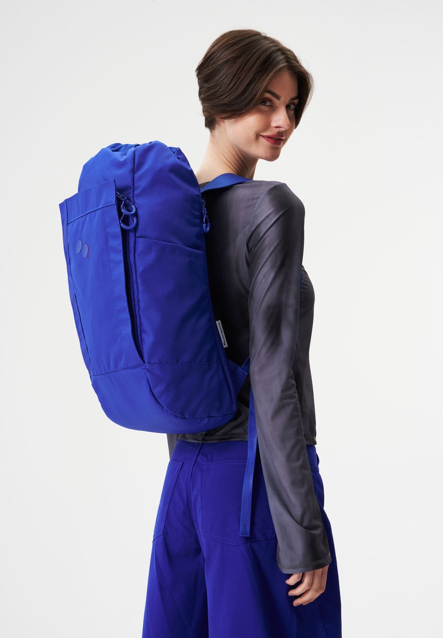 Рюкзак pinqponq KALM, Ultimate Blue/Blue
Рюкзак pinqponq KALM, Ultimate Blue/Blue