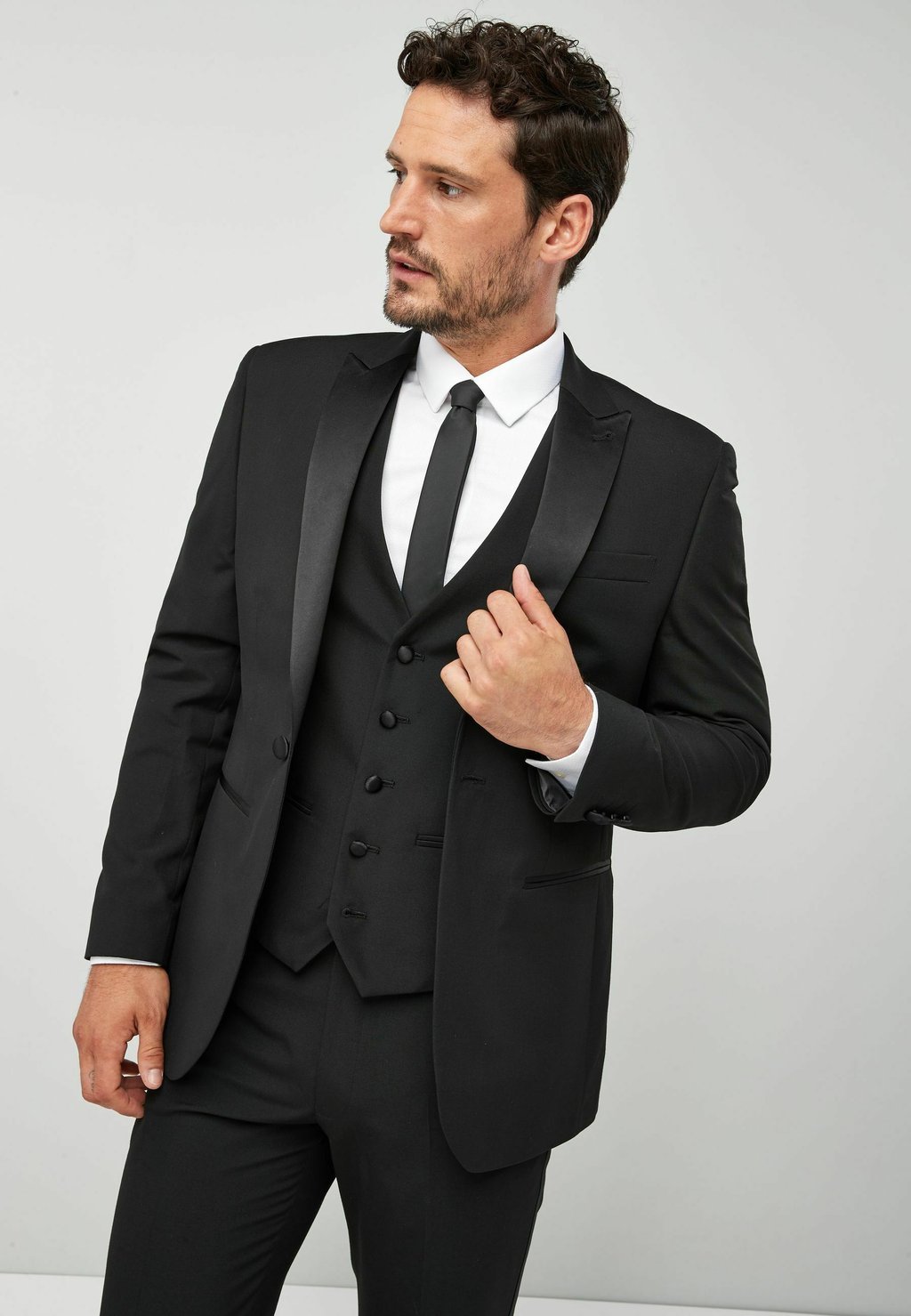 Пиджак-блейзер TUXEDO REGULAR FIT Next, черный
Пиджак-блейзер TUXEDO REGULAR FIT Next, черный
