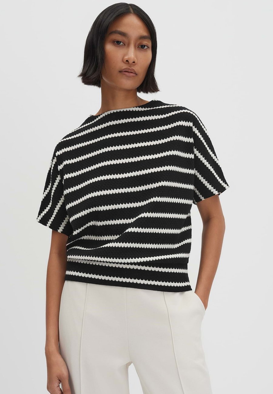 Футболка someday. BATWING FIT, Black, Черный, Футболка someday. BATWING FIT, Black
Футболка someday. BATWING FIT, Black, Черный, Футболка someday. BATWING FIT, Black