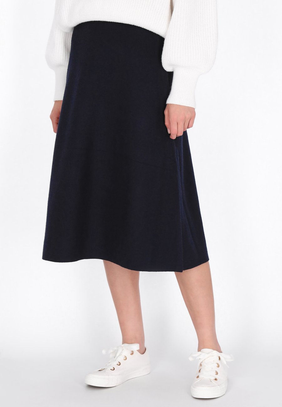 Юбка DreiMaster A-line skirt, Navy/Dark Blue
Юбка DreiMaster A-line skirt, Navy/Dark Blue