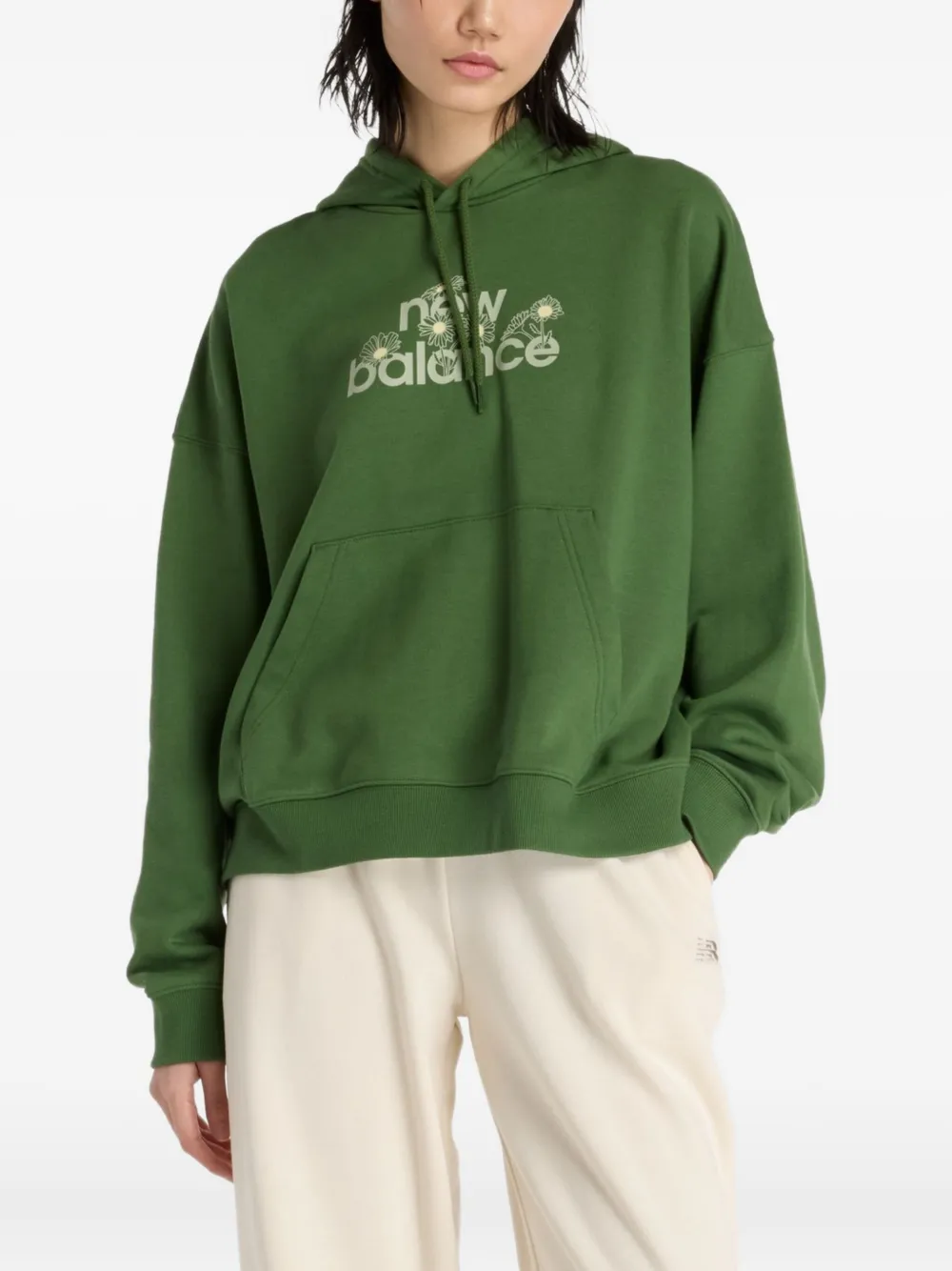 Худи Flower с графичным принтом New Balance, зеленый
Худи Flower с графичным принтом New Balance, зеленый