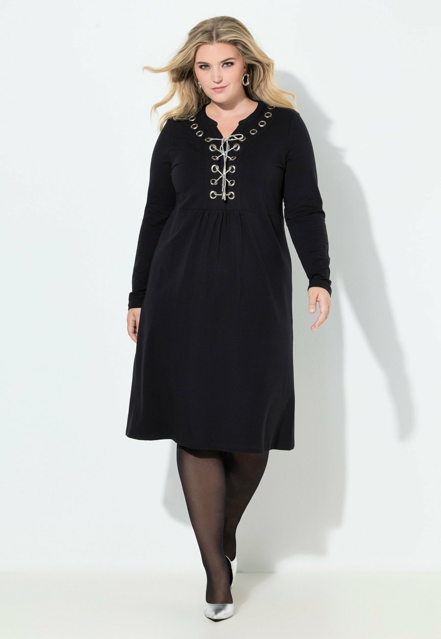 Платье MIAMODA Jersey dress, Black
Платье MIAMODA Jersey dress, Black