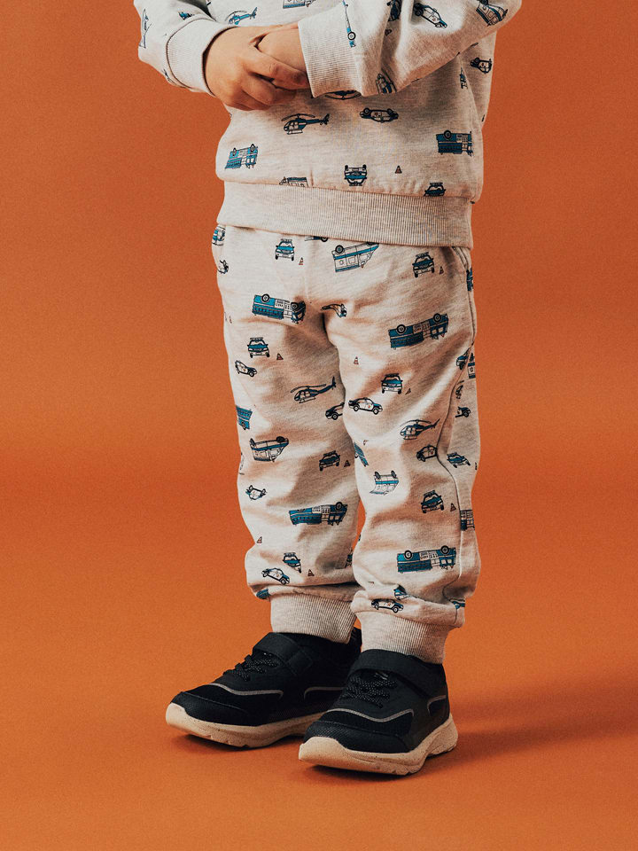 Спортивные брюки name it
Спортивные брюки name it