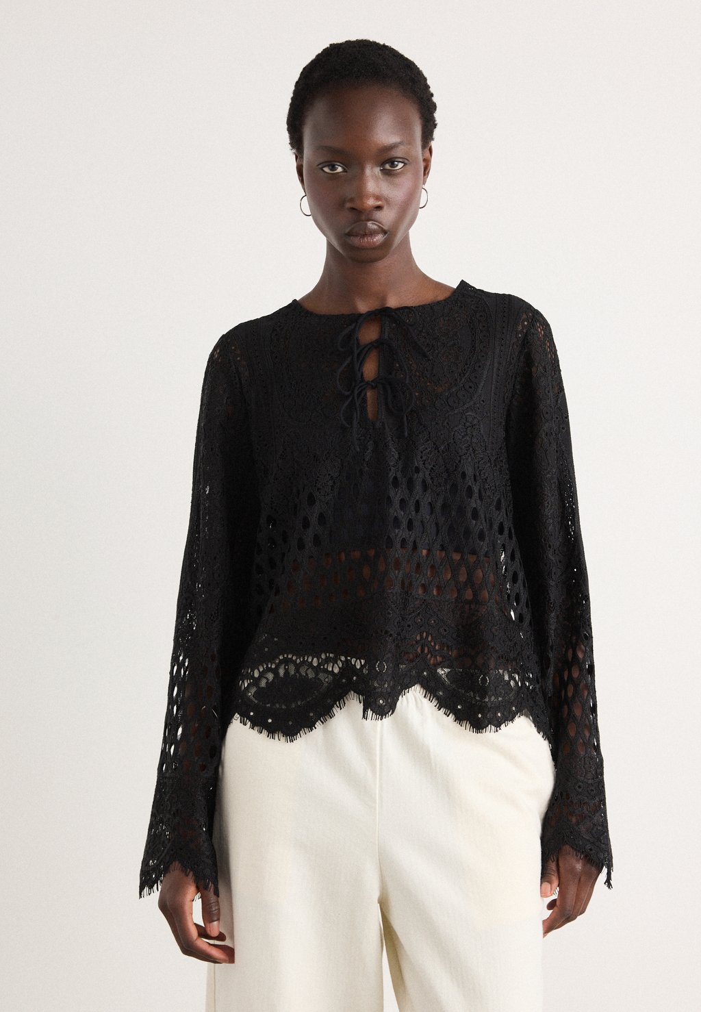 Блуза BECKIECRAS BLOUSE, черный
Блуза BECKIECRAS BLOUSE, черный