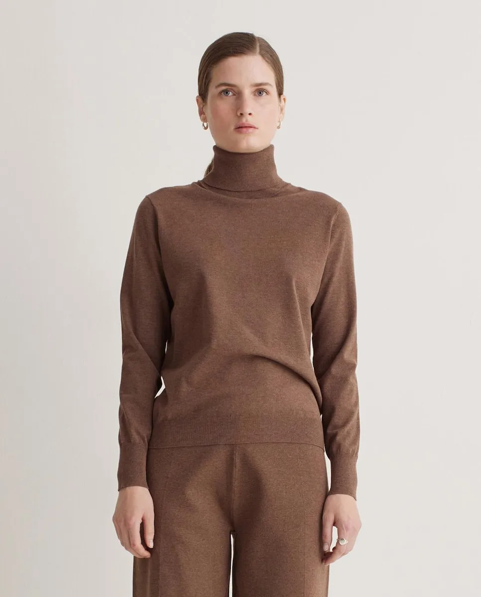 Женский джемпер с длинными рукавами и воротником-стойкой Yerse, светло-коричневый
Женский джемпер с длинными рукавами и воротником-стойкой Yerse, светло-коричневый
