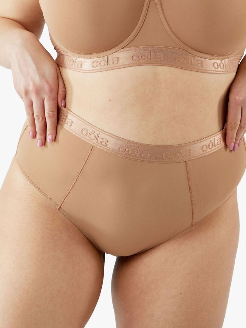 Трусики с высокой талией Oola Belgium Control, цвет мокко
Трусики с высокой талией Oola Belgium Control, цвет мокко