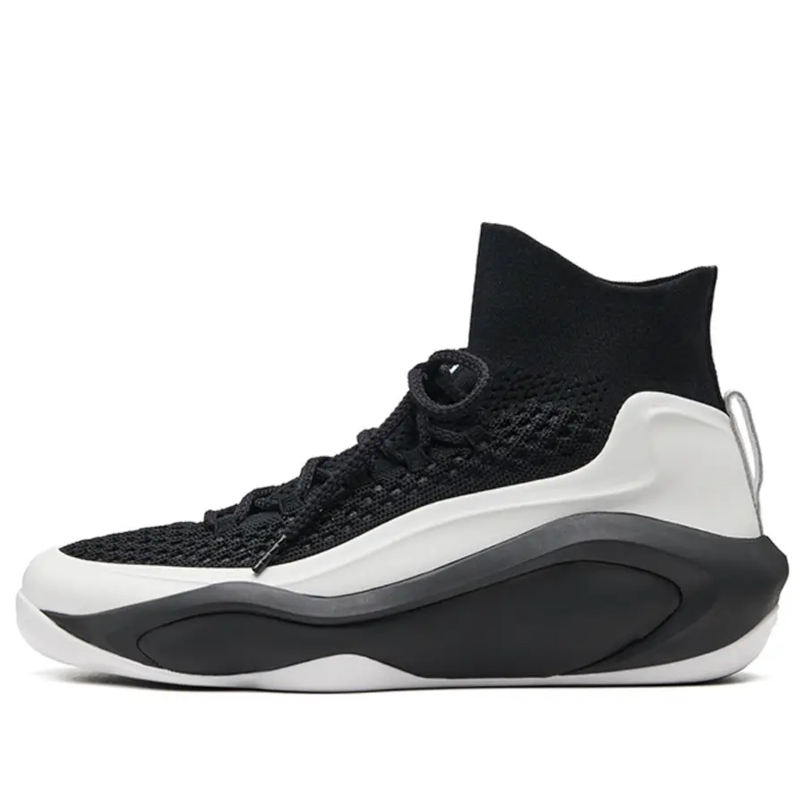 Кроссовки EQLZ 247 'Esclipe', черный
Кроссовки EQLZ 247 'Esclipe', черный