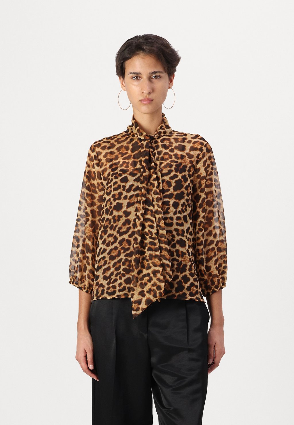 Блуза VIESTER VILA, серый
Блуза VIESTER VILA, серый