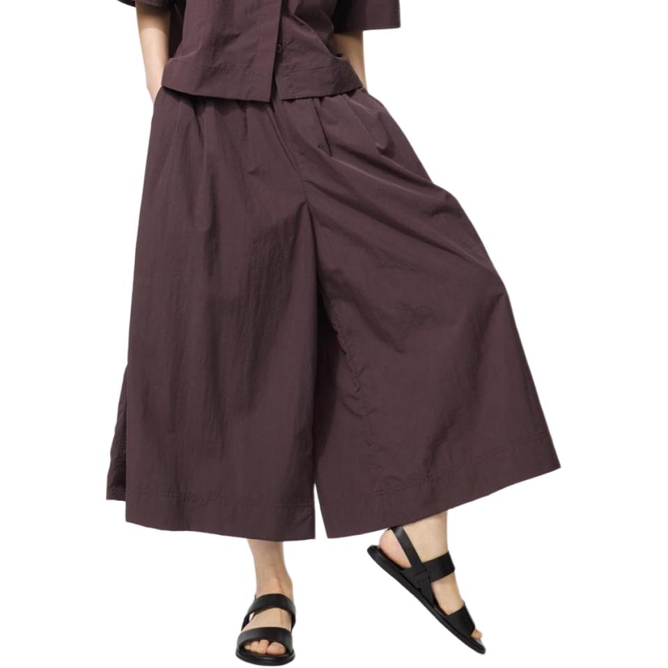 Женские повседневные брюки цвета темной умбры UNIQLO, Dark Umber
Женские повседневные брюки цвета темной умбры UNIQLO, Dark Umber