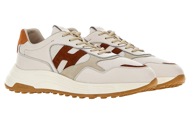 Кроссовки Hyperlight на шнуровке HOGAN
Кроссовки Hyperlight на шнуровке HOGAN