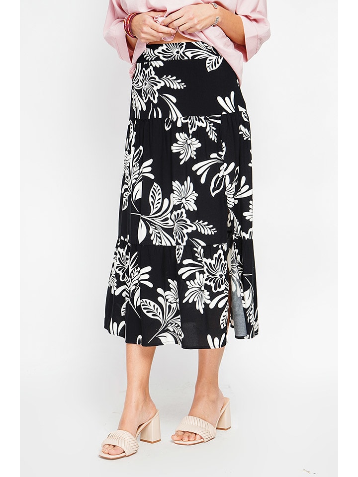 Юбка до колена ASSUILI, черный/белый
Юбка до колена ASSUILI, черный/белый