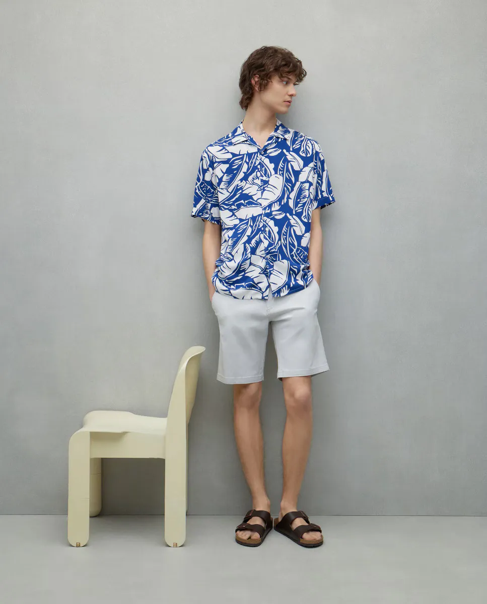 Хлопковые шорты-бермуды в стиле чинос с французским карманом Easy Wear, цвет 850 Piedra
Хлопковые шорты-бермуды в стиле чинос с французским карманом Easy Wear, цвет 850 Piedra